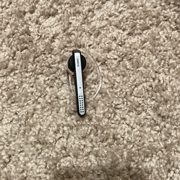 Jabra Bluetooth - Picture 1 of 3